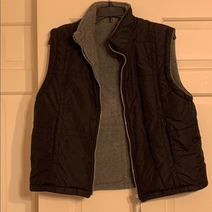 Reversible vest